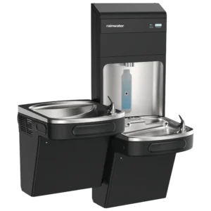 Rainwater su sebili ve şişe doldurma istasyonu, modern tasarım, paslanmaz çelik dokulu.